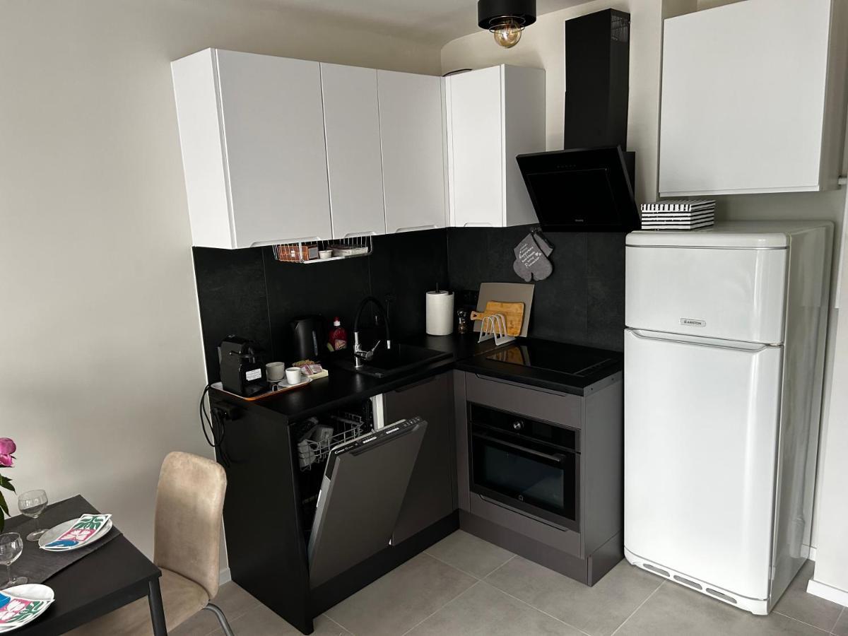 Sky Apartment Comfy Suite Pereca Warszawa Eksteriør bilde