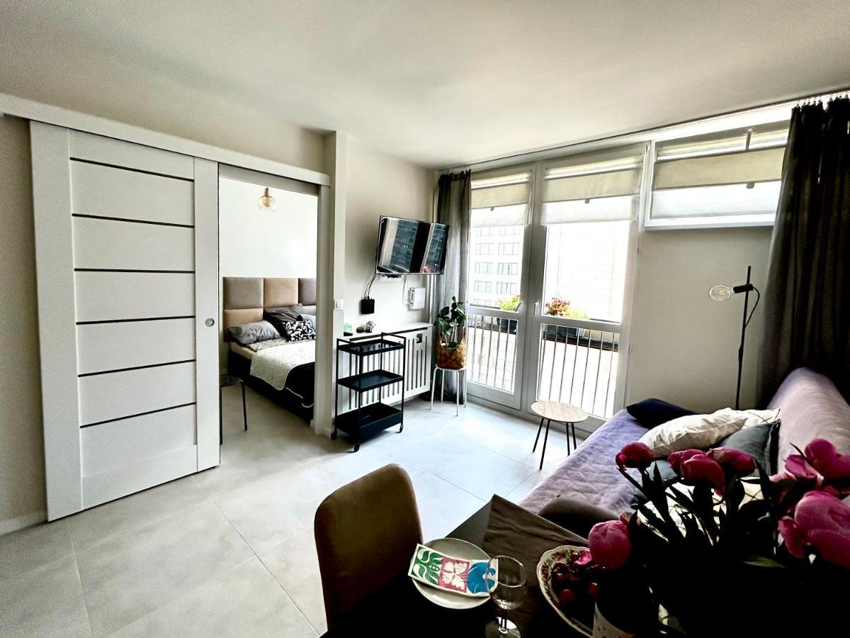 Sky Apartment Comfy Suite Pereca Warszawa Eksteriør bilde